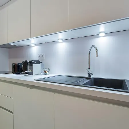 Apartment Royal Pop Lyon